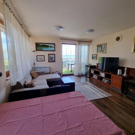 Апарт отель Bilberry Apartman Балатонфюред Экстерьер фото